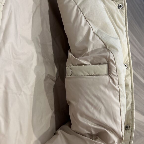 Sold - Picture 12 of 16